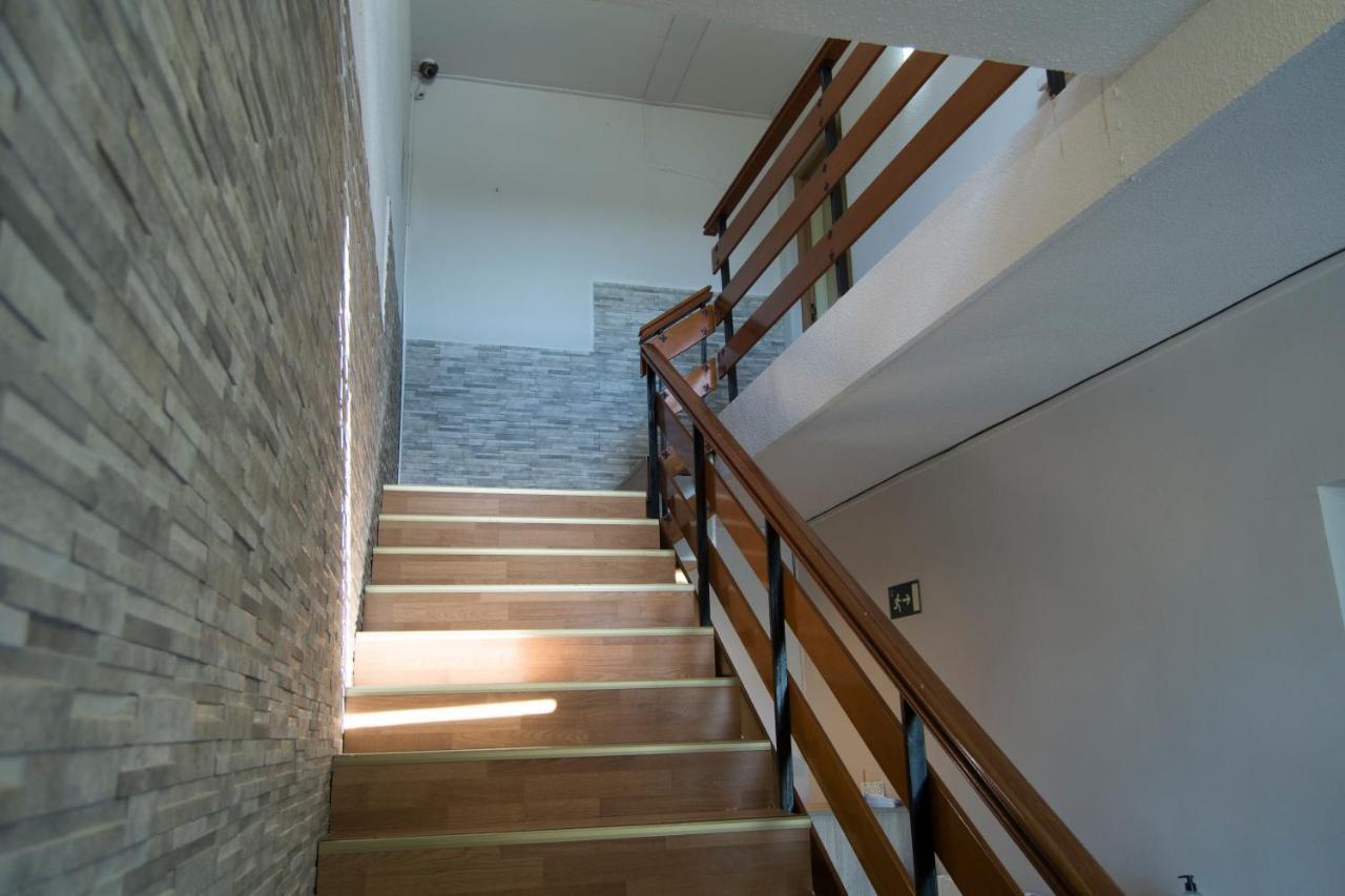 La Villa Hostal Calvarrasa de Abajo Exteriér fotografie